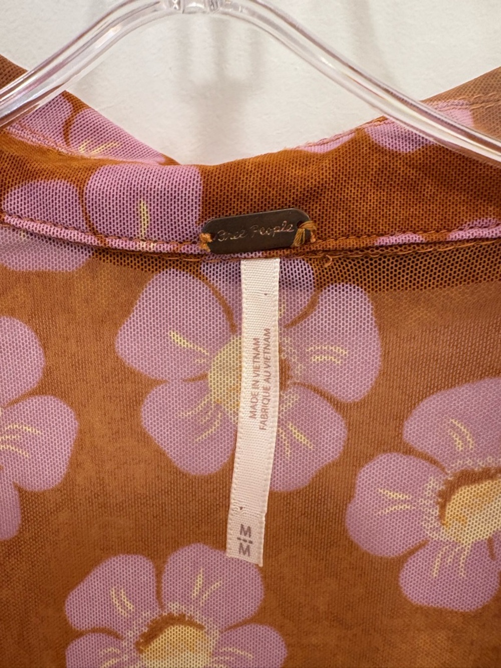 Free People Floral Mesh Lucky Shirtee Retro Button Down Size Medium - Picture 3 of 10